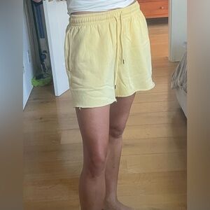 RVCA Sweatshorts, size S